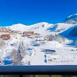Lou Pied De Piste , Chamrousse France